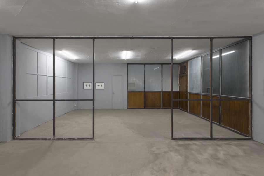 Installation view: Hoover: Jürgen Baldiga